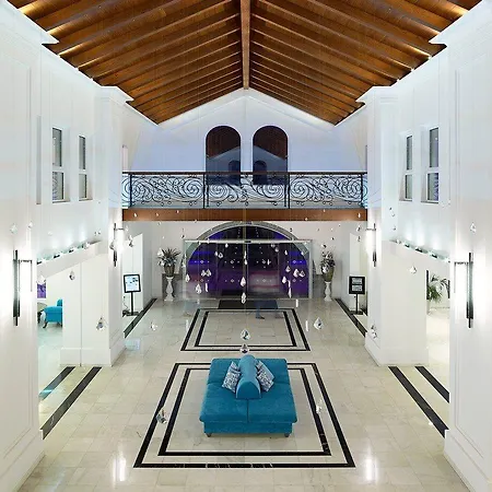 Anemos Luxury Grand גאורגיופוליס