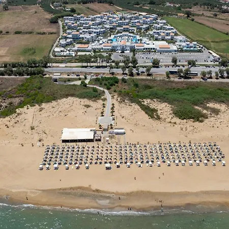 Anemos Luxury Grand מלון 5*